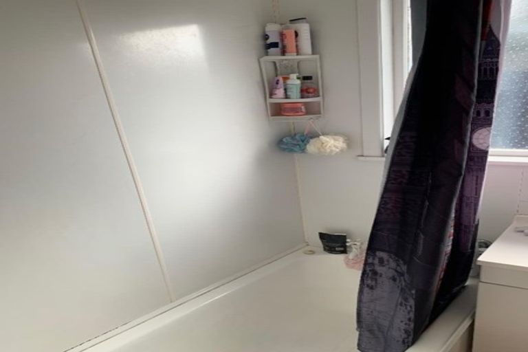 Photo of property in 28 Johnsview Terrace, Hillcrest, Hamilton, 3216