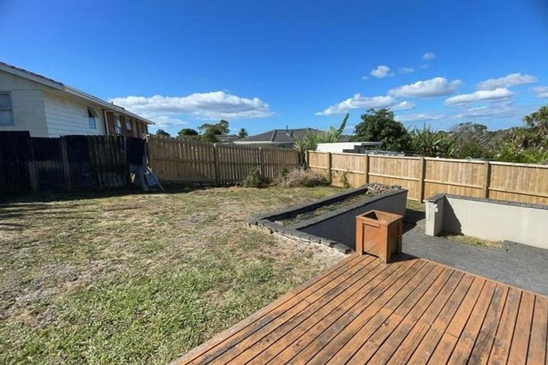 Photo of property in 9 Cottingham Crescent, Mangere East, Auckland, 2024