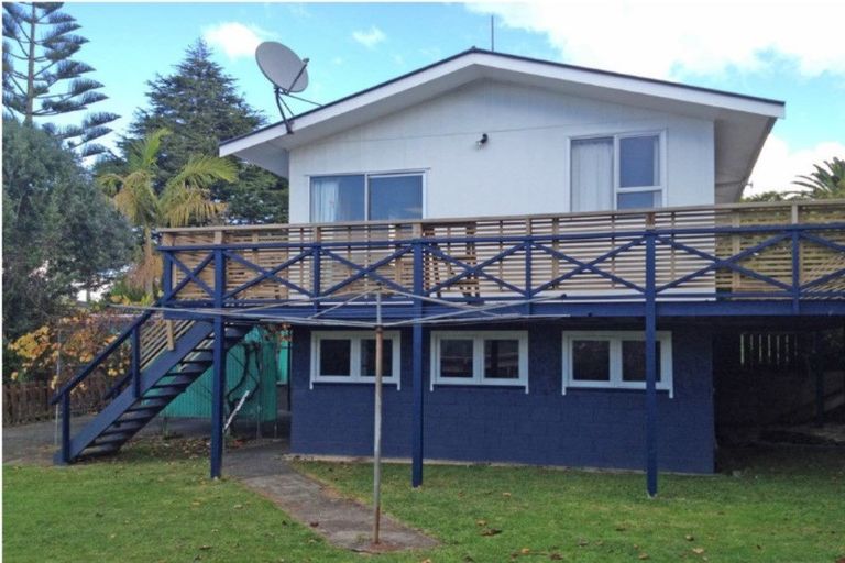 Photo of property in 2 Nikau Place, Parahaki, Whangarei, 0112