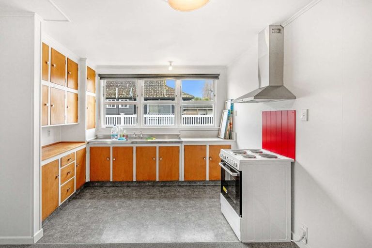 Photo of property in 28 Helena Street, Lumsden, 9730