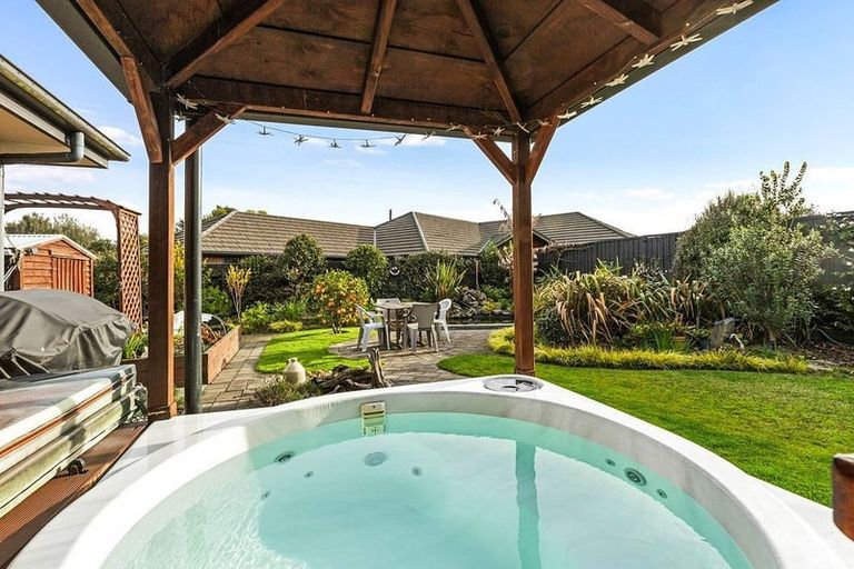 Photo of property in 82 Huntington Drive, Huntington, Hamilton, 3210