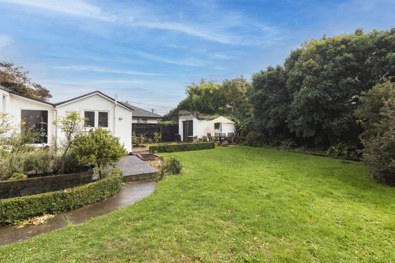 Photo of property in 79 North Avon Road, Richmond, Christchurch, 8013