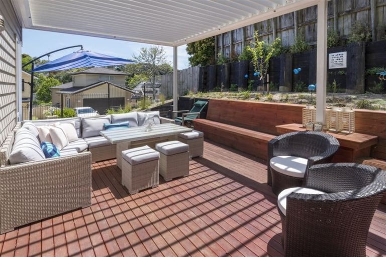 Photo of property in 202b Mellons Bay Road, Mellons Bay, Auckland, 2014