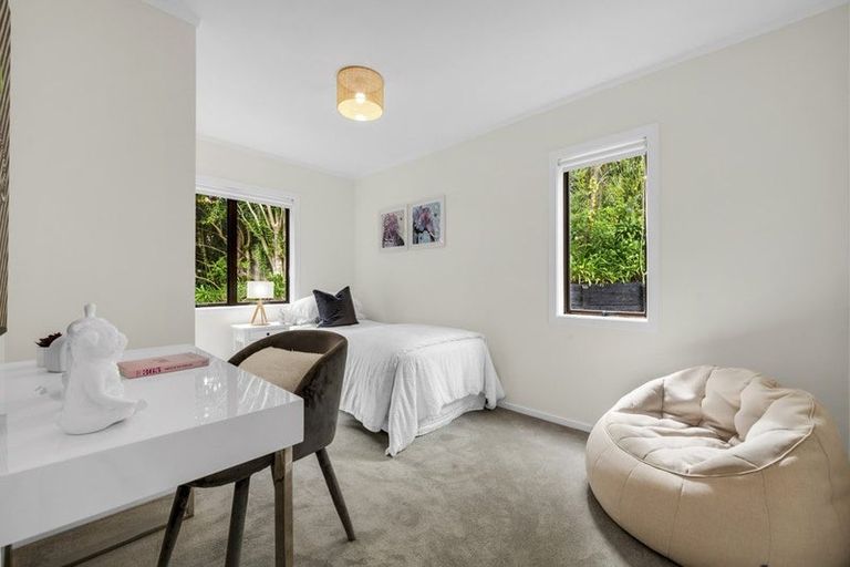 Photo of property in 24a Bert Wilson Place, Cockle Bay, Auckland, 2014