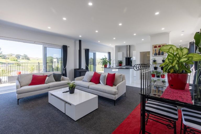 Photo of property in 1346 Takapau Ormondville Road, Ormondville, Dannevirke, 4977