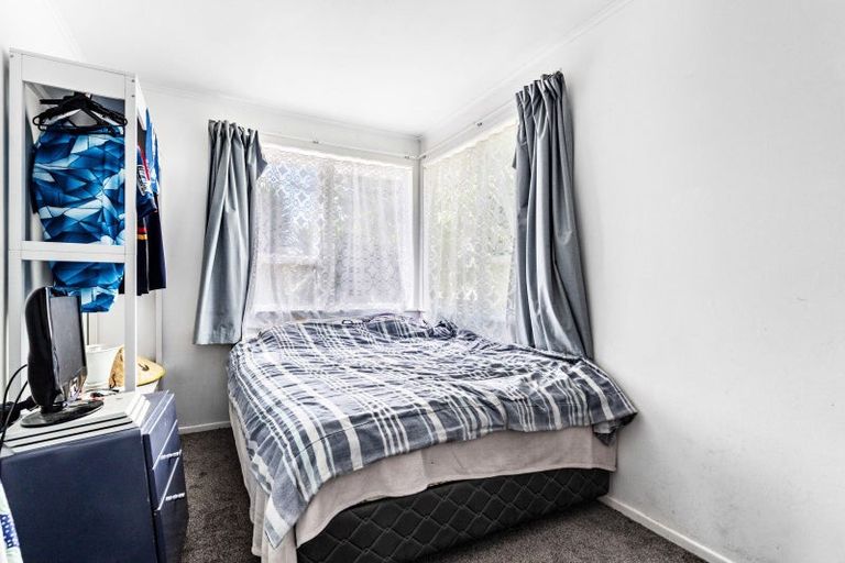 Photo of property in 11 Eastburn Street, Papakura, 2110