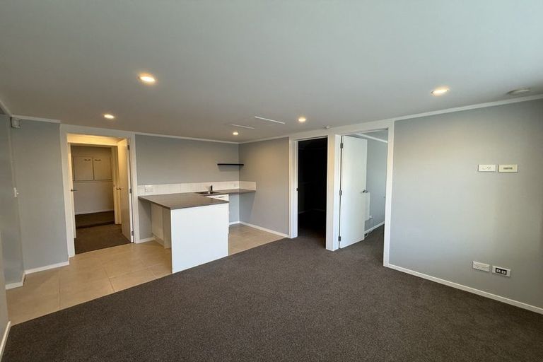 Photo of property in 2/71 Gardner Avenue, New Lynn, Auckland, 0600