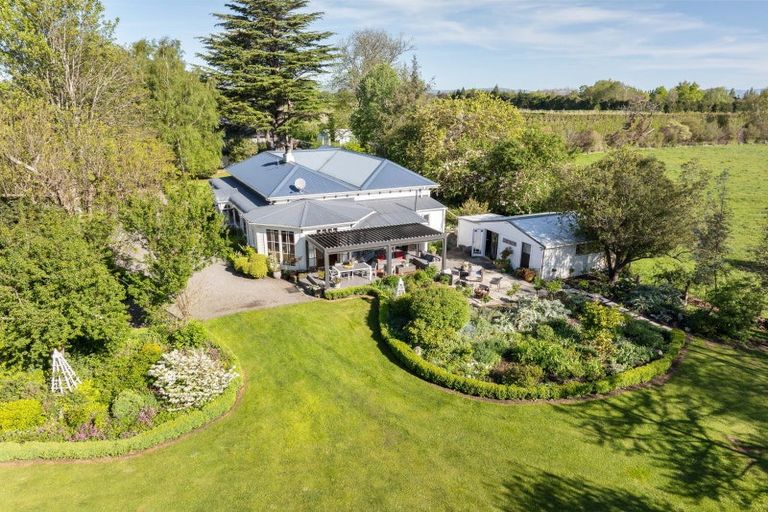 Photo of property in 18 Mole Street, Greytown, 5712