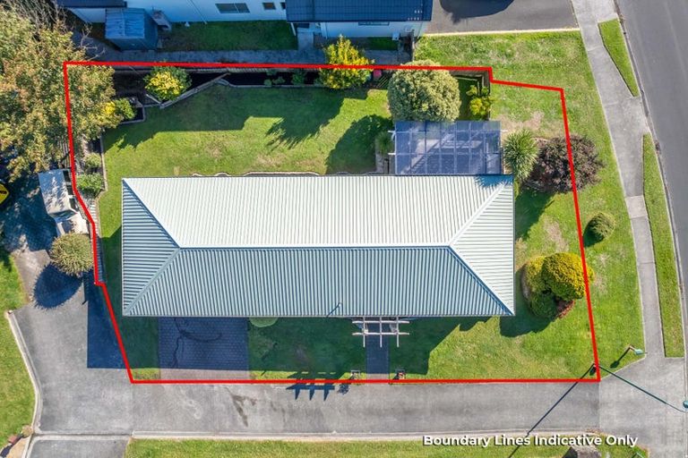 Photo of property in 16 Bramley Drive, Rototuna, Hamilton, 3210