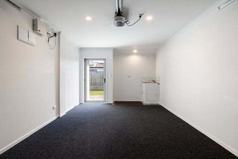 Photo of property in 3/56 Sandwich Road, Saint Andrews, Hamilton, 3200