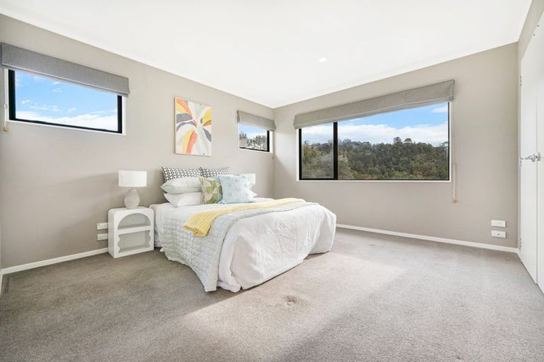 Photo of property in 19 Summerfield Lane, Albany, Auckland, 0632