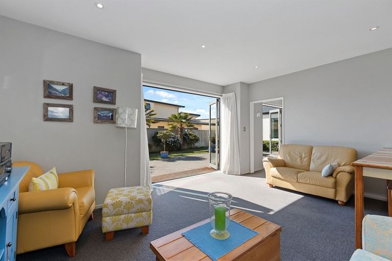 Photo of property in 12 Torrey Pines, Waimairi Beach, Christchurch, 8083
