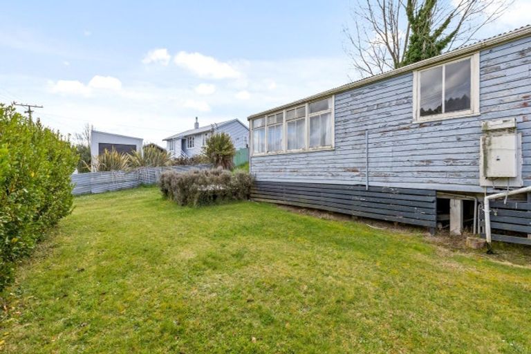 Photo of property in 12 Moana Crescent, Mangakino, 3421