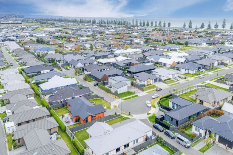 Photo of property in 46 Hunter Drive, Awatoto, Napier, 4110