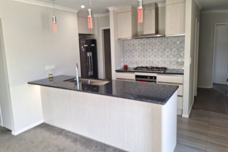 Photo of property in 29 Hopkirk Avenue, Wallaceville, Upper Hutt, 5018