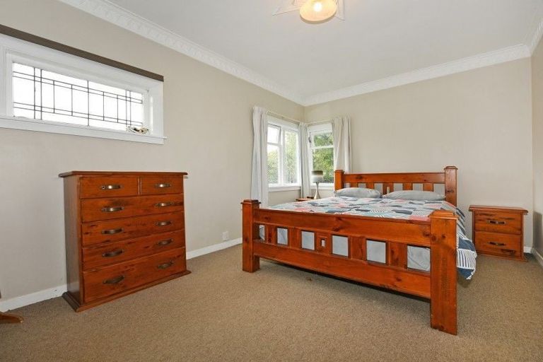 Photo of property in 158 Naenae Road, Naenae, Lower Hutt, 5011