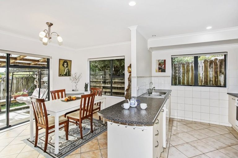 Photo of property in 7a Isabella Drive, Pukekohe, 2120