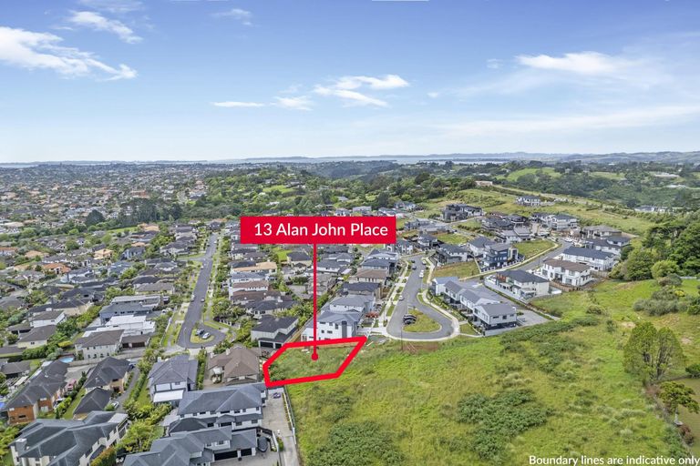 Photo of property in 13 Alan John Place, East Tamaki Heights, Auckland, 2016