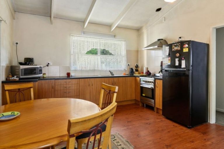 Photo of property in 9a Peter Place, Mangakakahi, Rotorua, 3015