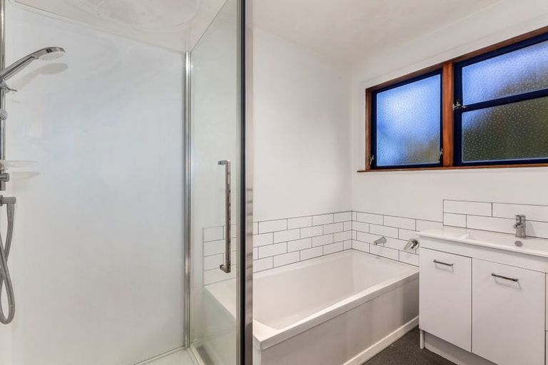 Photo of property in 20 Rawhiti Road, Pukerua Bay, Porirua, 5026