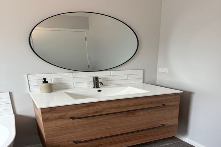 Photo of property in 120 Severn Street, Clifton, Invercargill, 9812