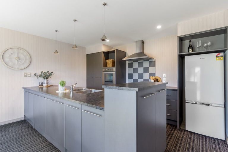 Photo of property in 64 Arthur Street, Winton, 9720