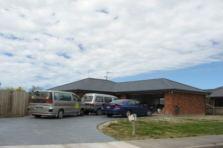 Photo of property in 8 Chamberlain Lane, Rangiora, 7400