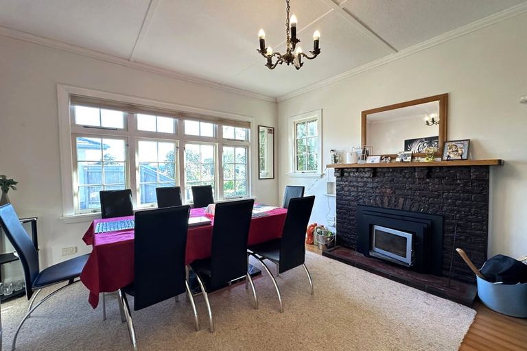 Photo of property in 2/43 Tahunanui Drive, Tahunanui, Nelson, 7011