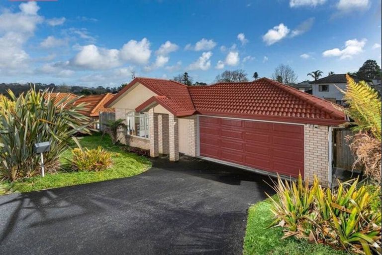 Photo of property in 27 View Ridge Drive, Ranui, Auckland, 0612