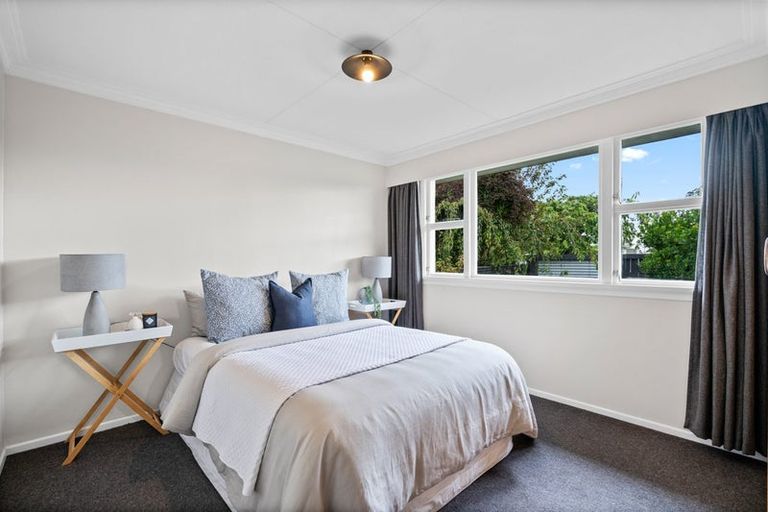 Photo of property in 2 Ballantrae Street, Wallacetown, 9816