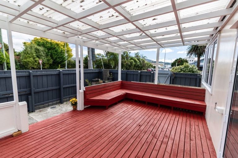 Photo of property in 124 Naenae Road, Naenae, Lower Hutt, 5011