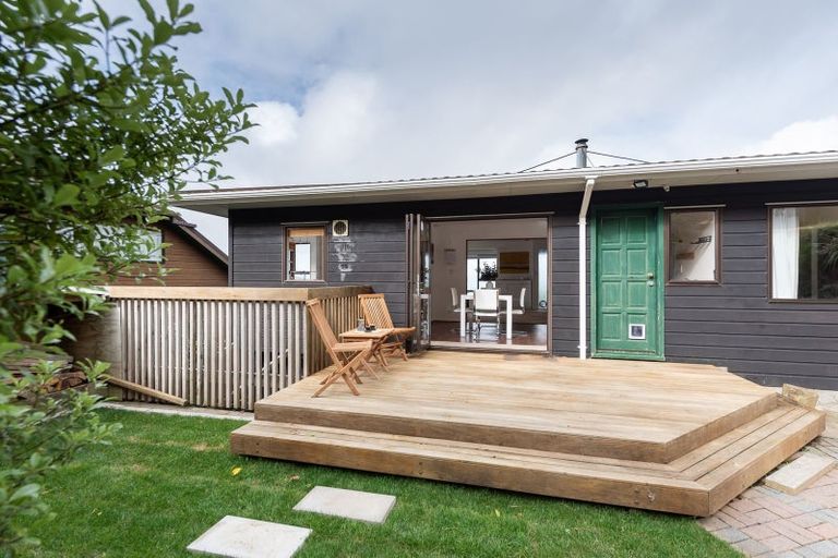 Photo of property in 22 Kilsyth Street, Karori, Wellington, 6012