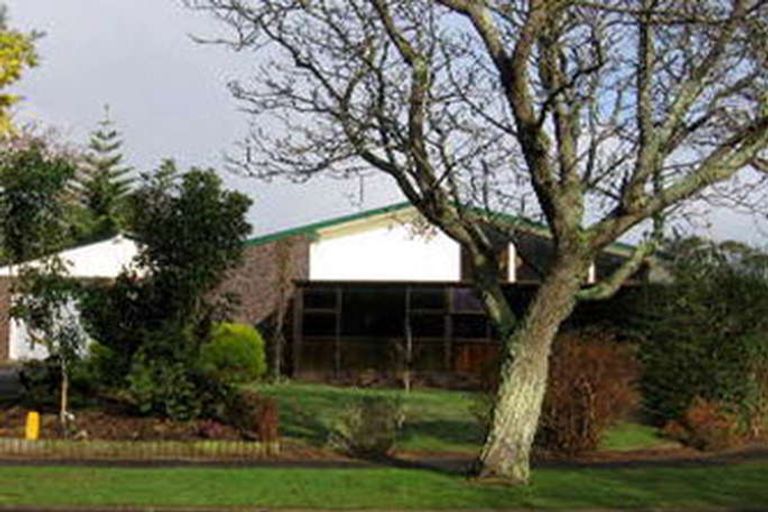 Photo of property in 25 Haast Place, Awapuni, Palmerston North, 4412