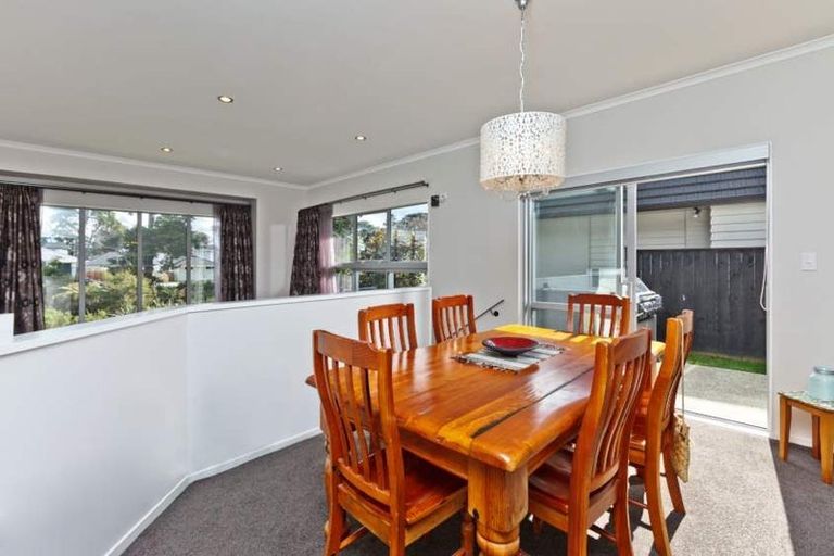 Photo of property in 25 Ridgedale Road, Silverdale, 0932