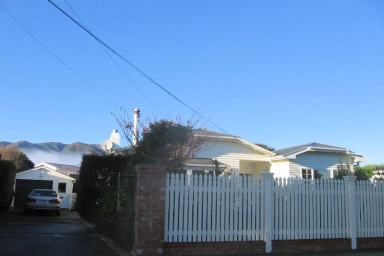 Photo of property in 6 Mahoe Street, Hutt Central, Lower Hutt, 5010