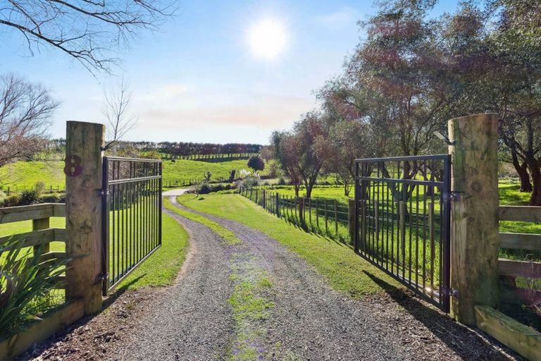 Photo of property in 8 Matheson Way, Waiau Pa, Pukekohe, 2679