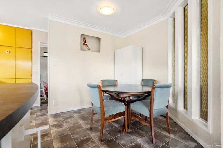 Photo of property in 1/2 Atkinson Avenue, Otahuhu, Auckland, 1062