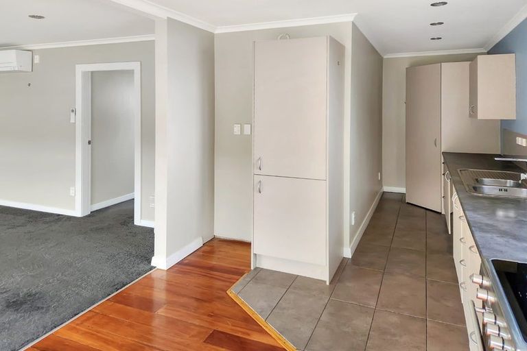 Photo of property in 1 Fleet Grove, Korokoro, Lower Hutt, 5012
