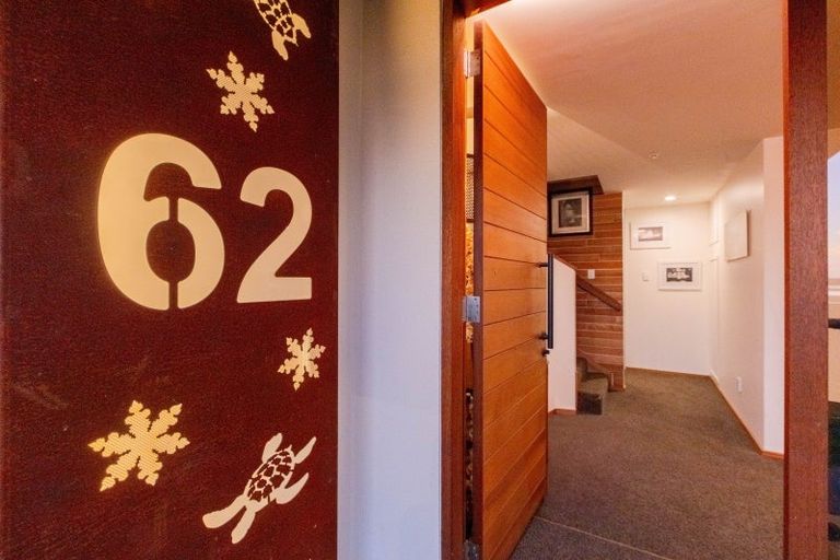 Photo of property in 62 Meeanee Quay, Westshore, Napier, 4110