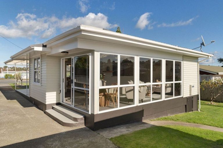 Photo of property in 29 Millers Road, Brookfield, Tauranga, 3110