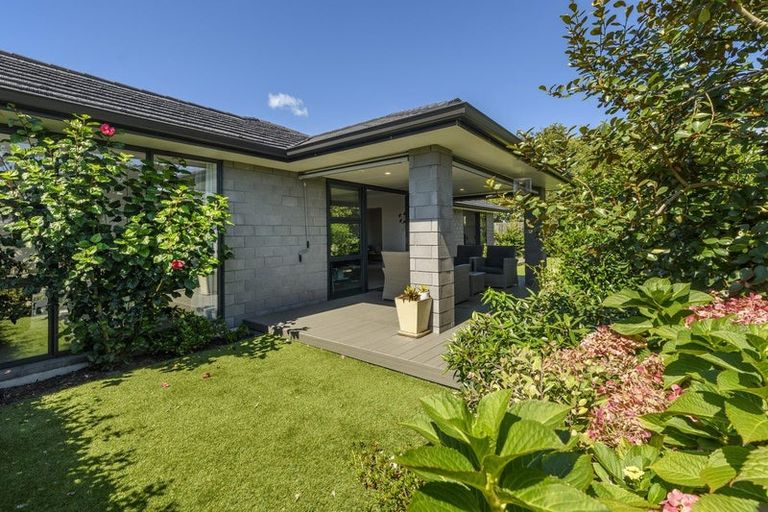 Photo of property in 26 Charlotte Drive, Omokoroa, 3114