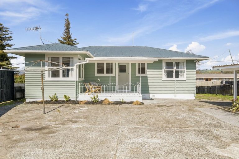 Photo of property in 22 Thomas Crescent, Western Heights, Rotorua, 3015