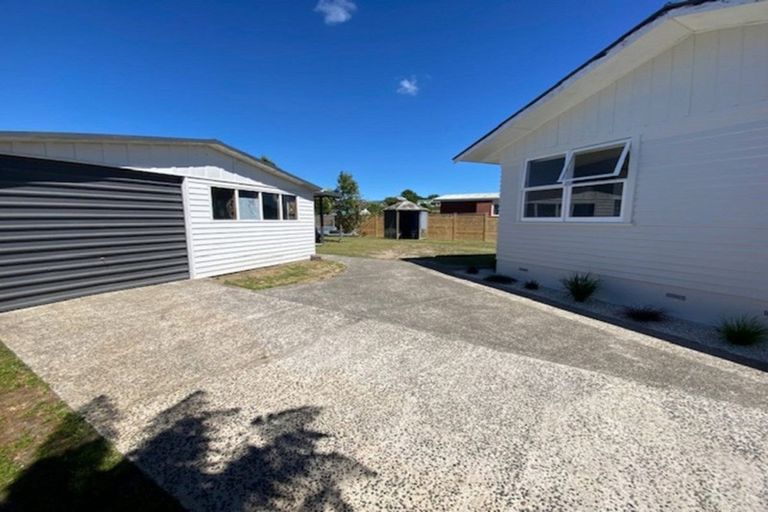 Photo of property in 5 Oxford Street, Tirau, 3410