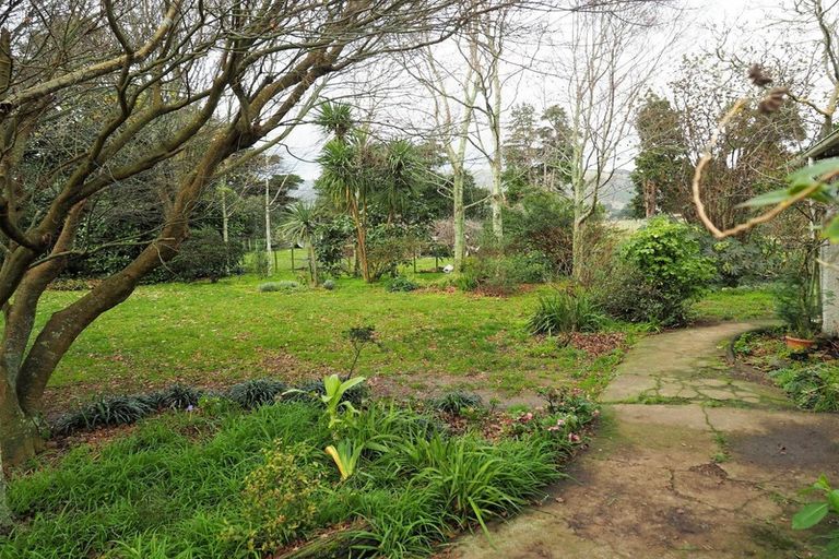 Photo of property in 42 Mangahao Road, Shannon, Palmerston North, 4474