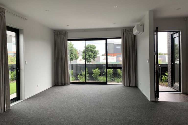 Photo of property in 63 Wallace Road, Hobsonville, Auckland, 0616