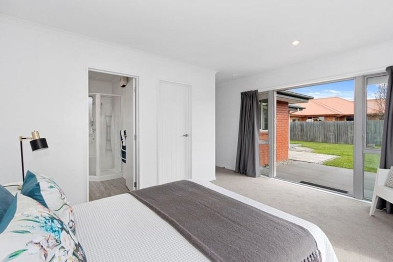 Photo of property in 4 Catkins Lane, Mairehau, Christchurch, 8052