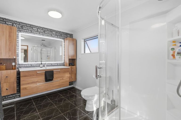 Photo of property in 4 Orkney Street, Waikiwi, Invercargill, 9810