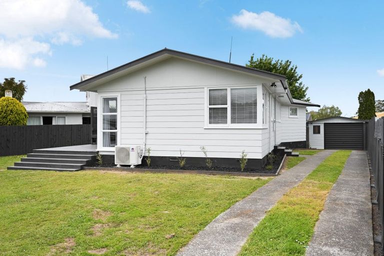 Photo of property in 13 Margaret Place, Deanwell, Hamilton, 3206