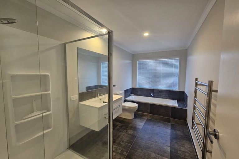 Photo of property in 48 Crown Street, Papamoa, 3118