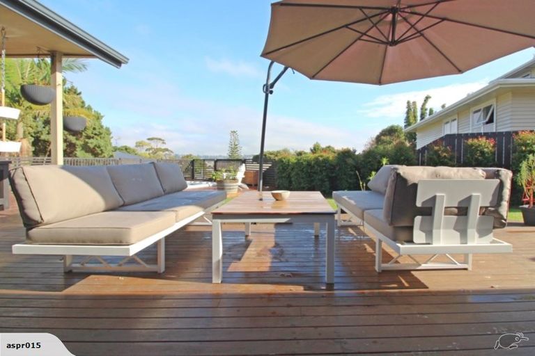 Photo of property in 1/103 Bond Crescent, Forrest Hill, Auckland, 0620